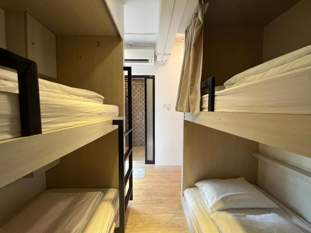 Bulatan Hostel Tanjong Aru Екстер'єр фото